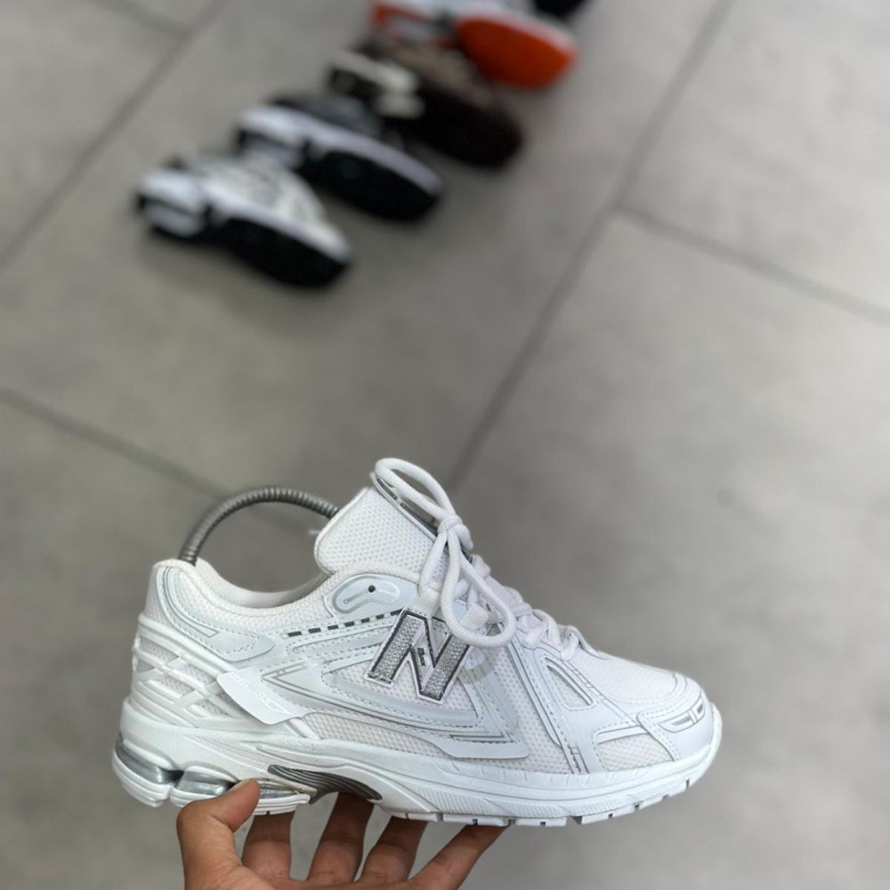 New balance beyaz ayakkabı